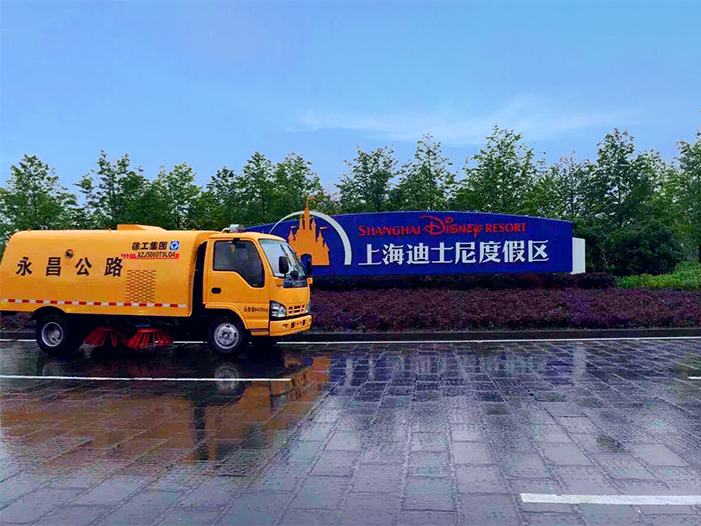 壹定发扫路车保洁上海迪士尼
