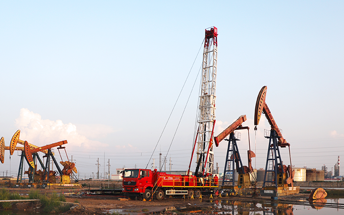 为修井注入“绿科技”，，，批量大吨位电动修井机交付