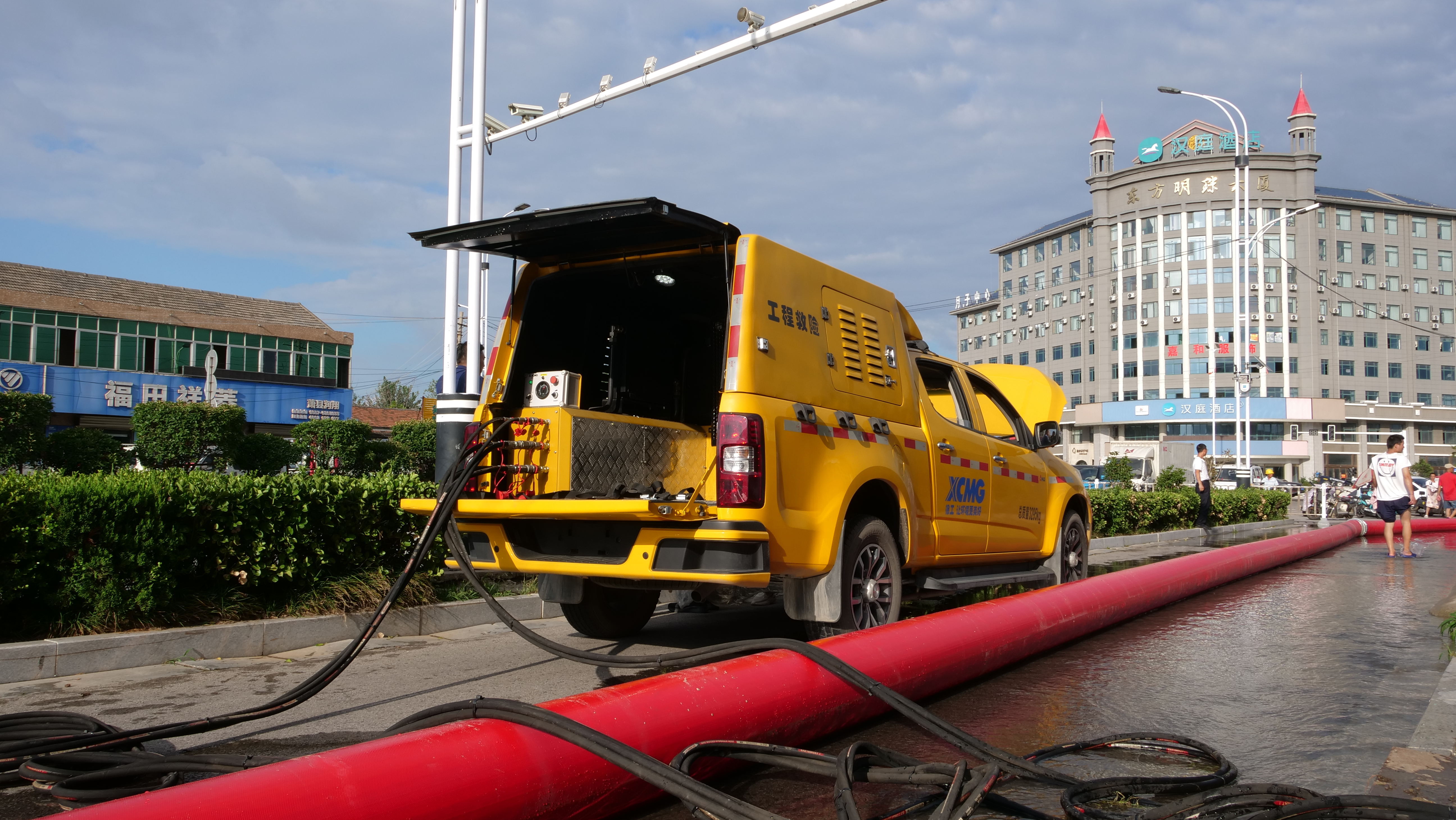 “皖”手偕行！壹定发排涝救援队紧迫出征！